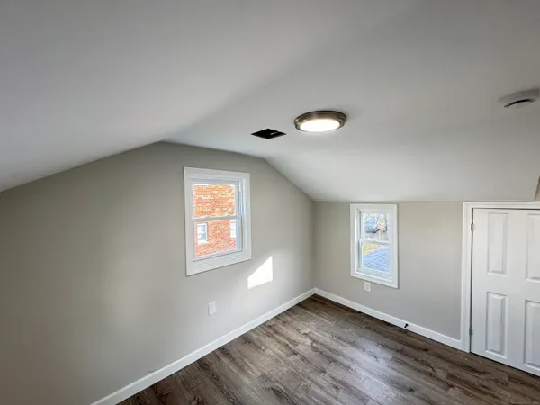 $2,500 | 110 West Easton Street, Hamden, CT 06514