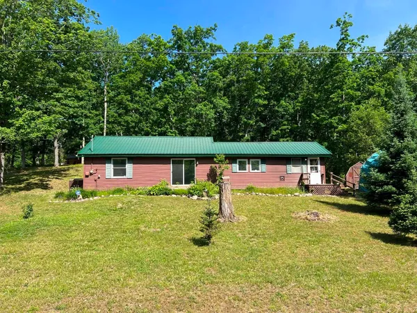 $139,000 | 305 Beverly Drive, Harrison, MI 48625