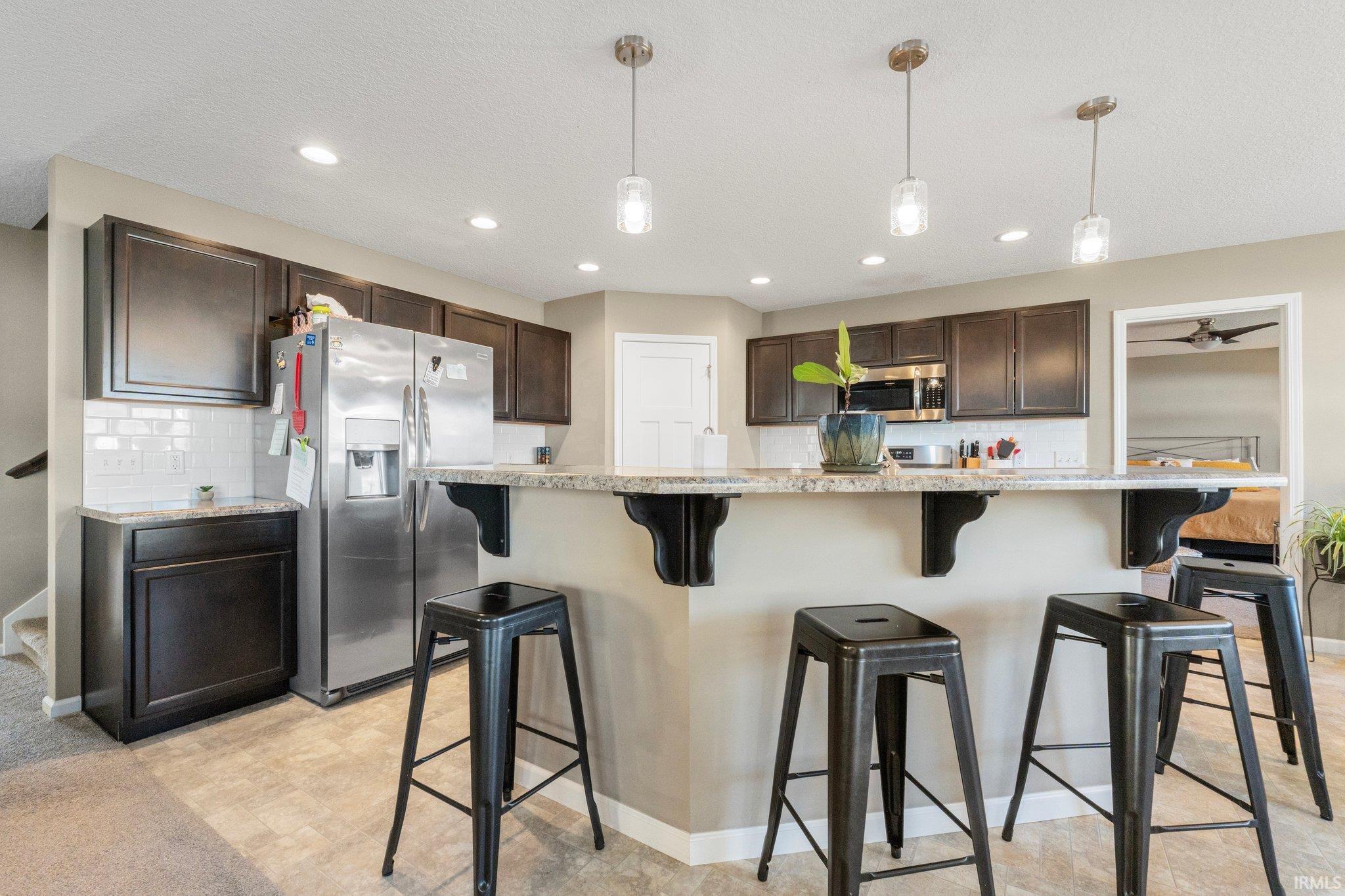 10409 Fieldlight Boulevard Fort Wayne, IN 46835 - Photo 6 of 29