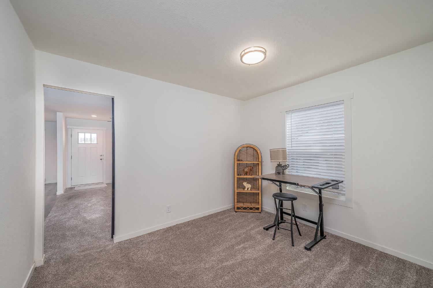 2307 Oakdale Road, Unit 13 Modesto, CA 95355 - Photo 28 of 36