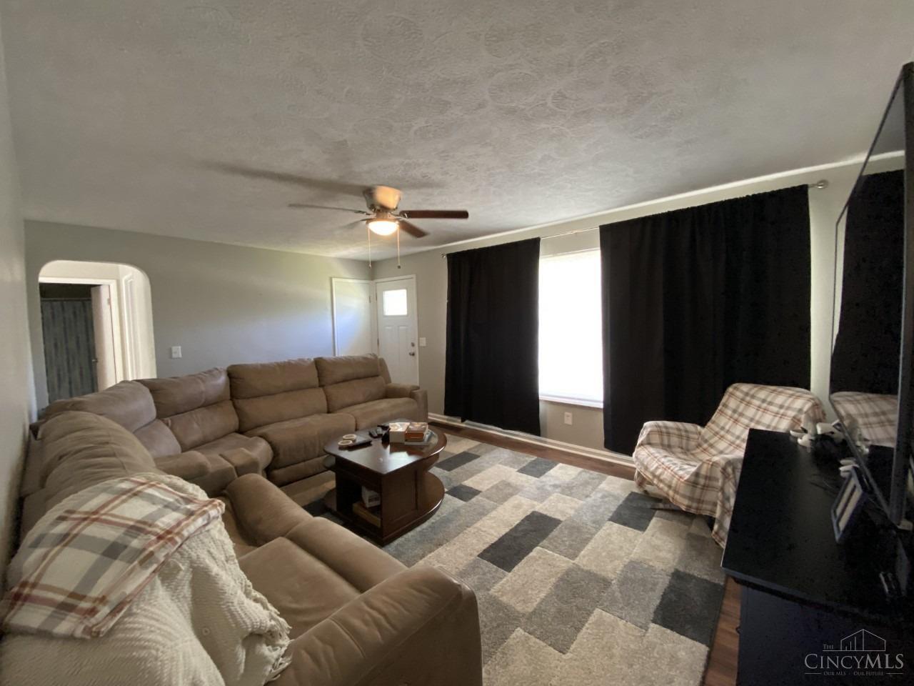 6683 Springdale Road Cincinnati, OH 45247 - Photo 11 of 25 Gallery Image 11