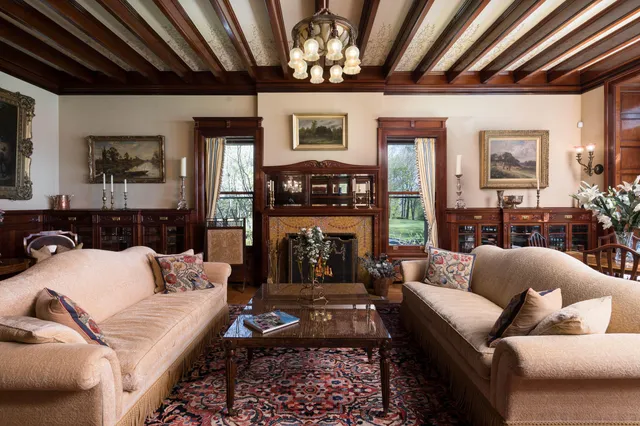 $4,900,000 | 3432 North Lake Drive, Milwaukee, WI 53211