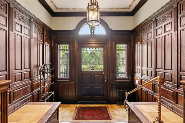 $4,900,000 | 3432 North Lake Drive, Milwaukee, WI 53211