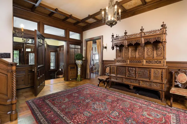 $4,900,000 | 3432 North Lake Drive, Milwaukee, WI 53211