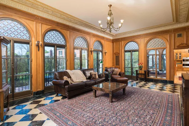 $4,900,000 | 3432 North Lake Drive, Milwaukee, WI 53211