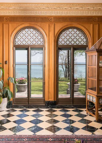 $4,900,000 | 3432 North Lake Drive, Milwaukee, WI 53211