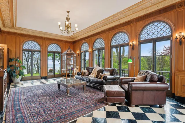 $4,900,000 | 3432 North Lake Drive, Milwaukee, WI 53211