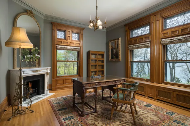 $4,900,000 | 3432 North Lake Drive, Milwaukee, WI 53211