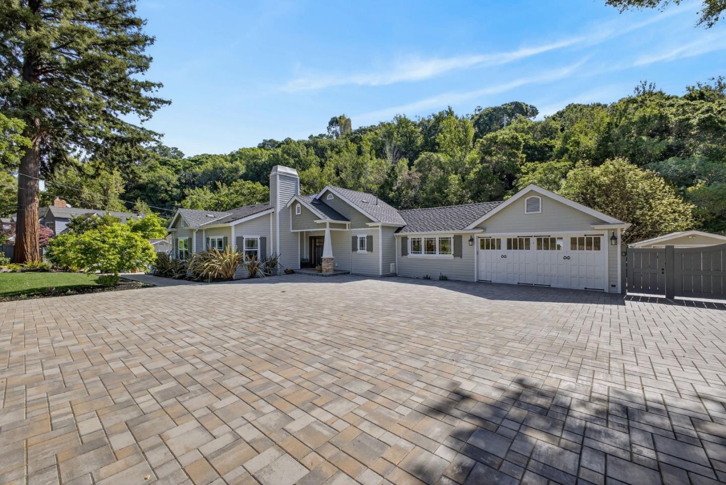 815 Crystal Springs Road Hillsborough, CA 94010 - Photo 4 of 104