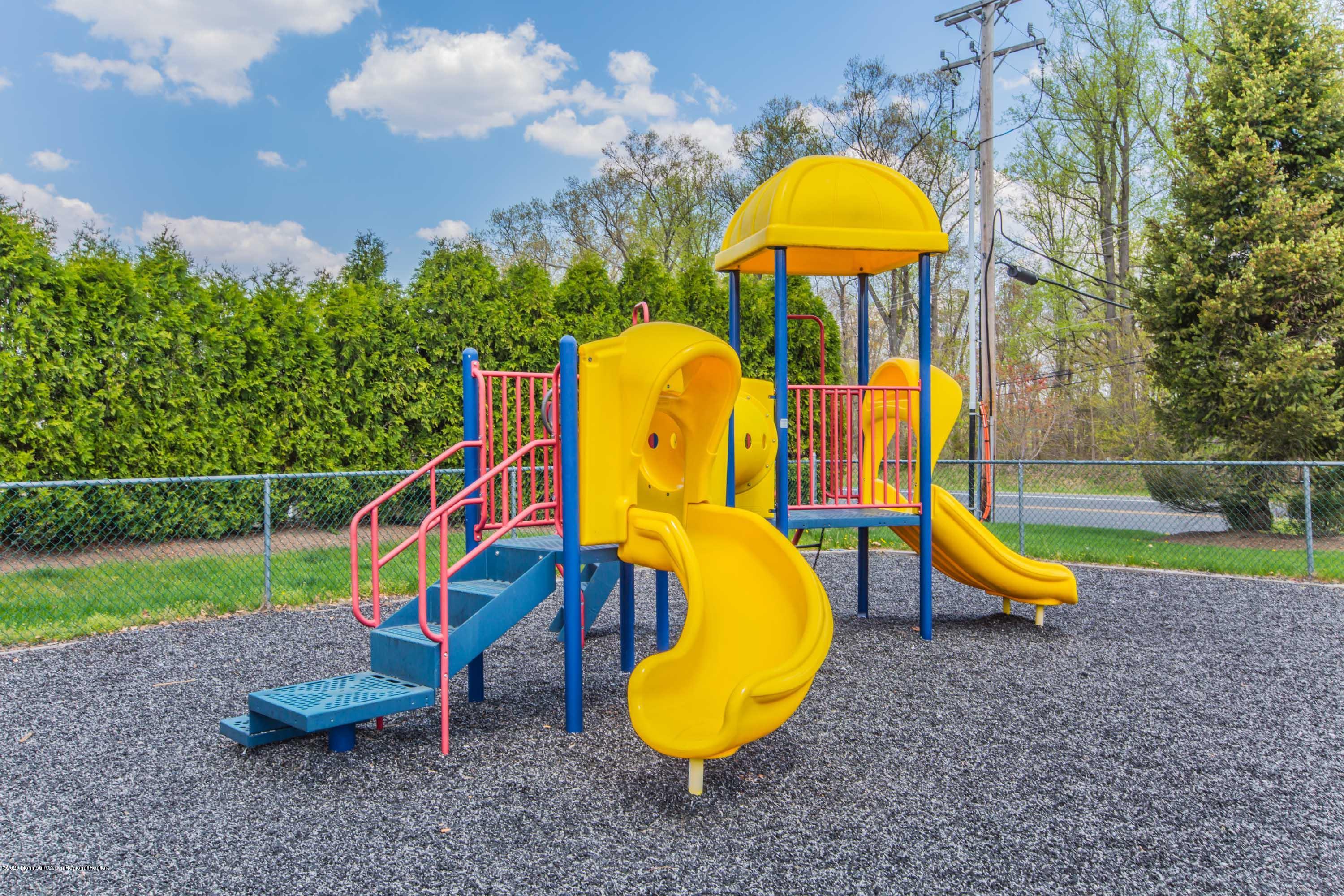 14 Brookfield Drive Jackson, NJ 08527 - Photo 43 of 44 CooksBridge (21)