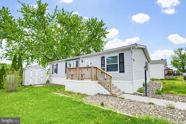 $90,000 | 225 Longwood Court West, Lancaster, PA 17603