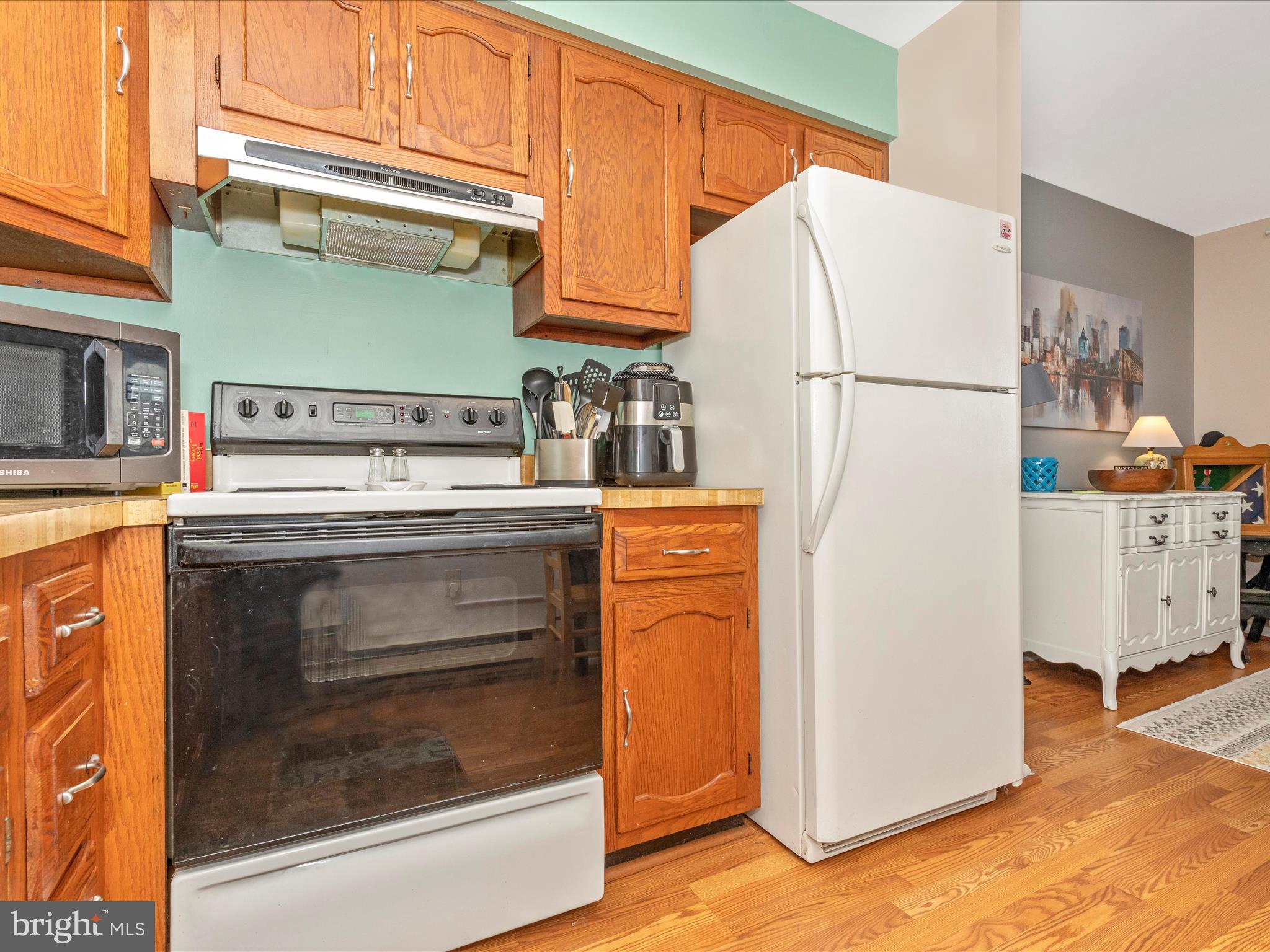 7050 Basswood Road, Unit 11 Frederick, MD 21703 - Photo 27 of 59 Kitchen