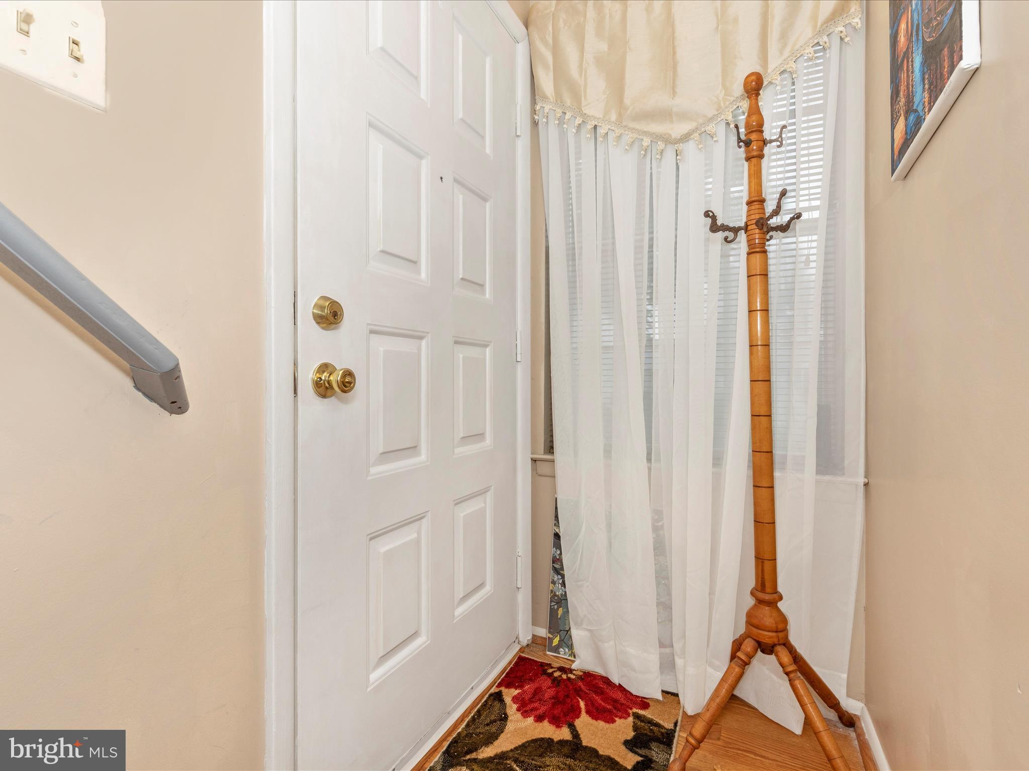 7050 Basswood Road, Unit 11 Frederick, MD 21703 - Photo 5 of 59 Entry
