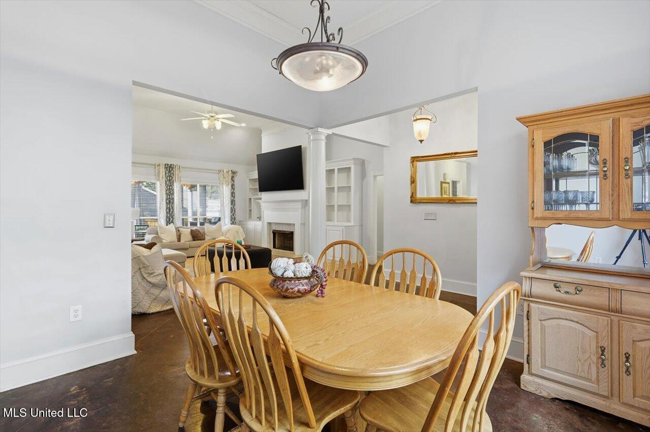 118 Pine Ridge Circle Brandon, MS 39047 - Photo 17 of 38 17-118 Pine Ridge Cir _ Home Tours MS