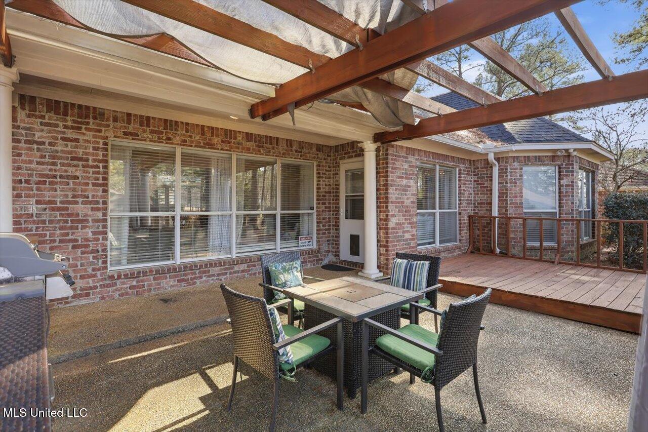 118 Pine Ridge Circle Brandon, MS 39047 - Photo 33 of 38 35-118 Pine Ridge Cir _ Home Tours MS