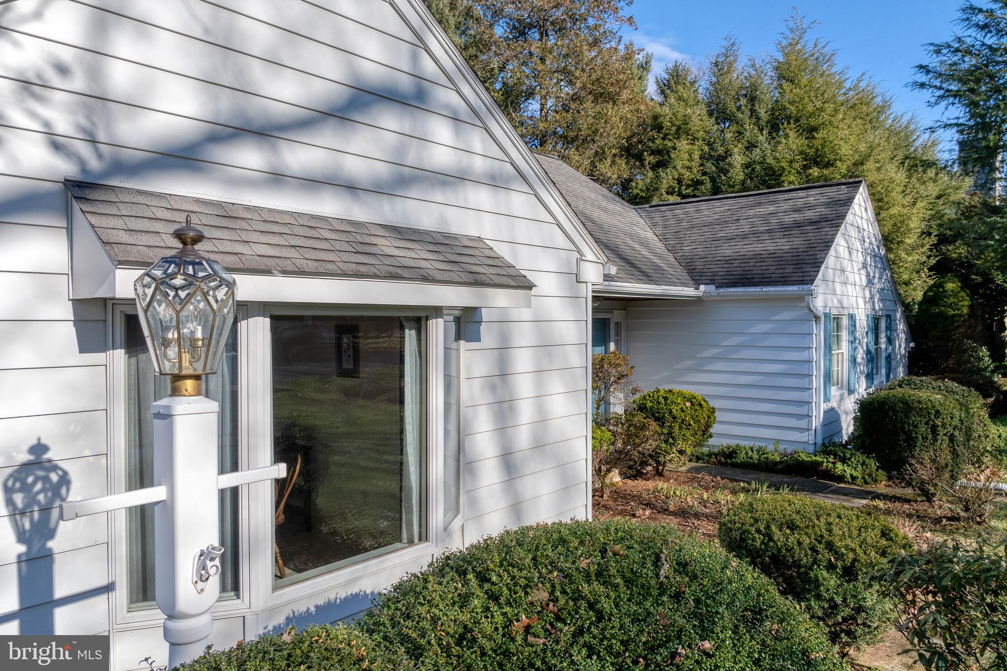 1515 Hillcrest Road Lancaster, PA 17603 - Photo 5 of 61 Gallery Image 5
