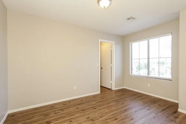 $1,960 | 12811 West Sharon Drive, El Mirage, AZ 85335