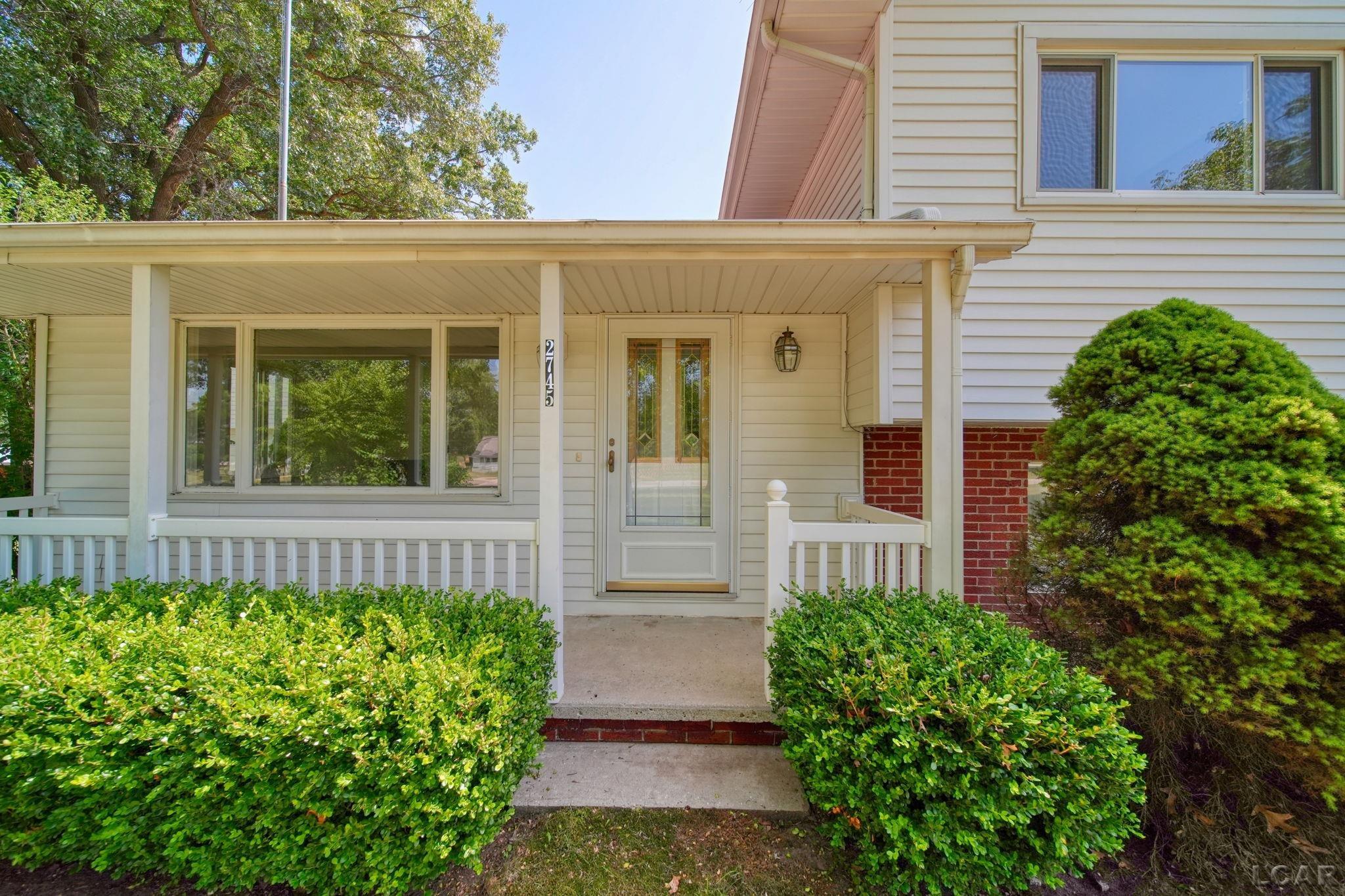 2745 East Carleton Road Adrian, MI 49221 - Photo 4 of 50