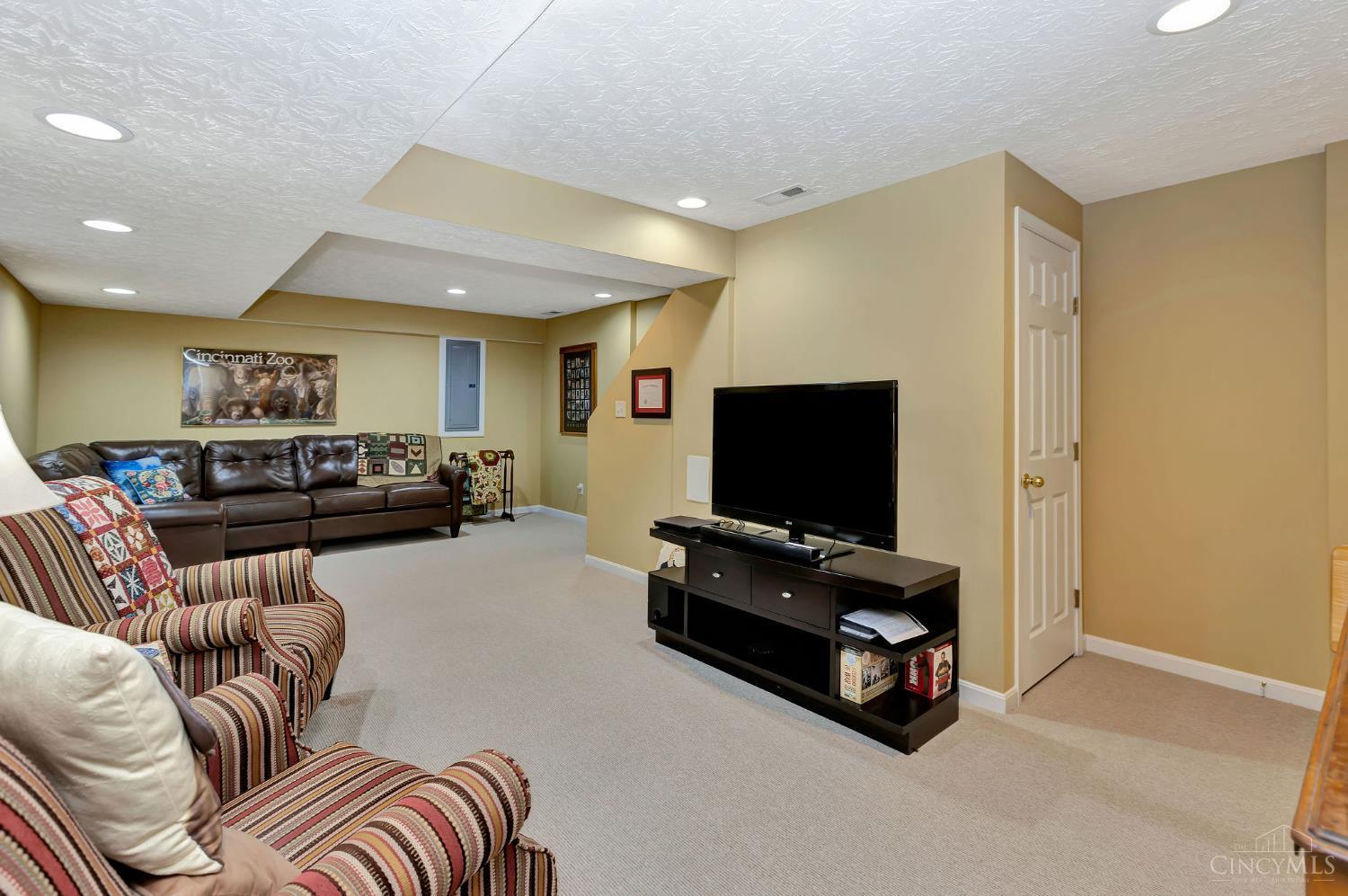 58 Hanover Place Hamilton, OH 45013 - Photo 22 of 35