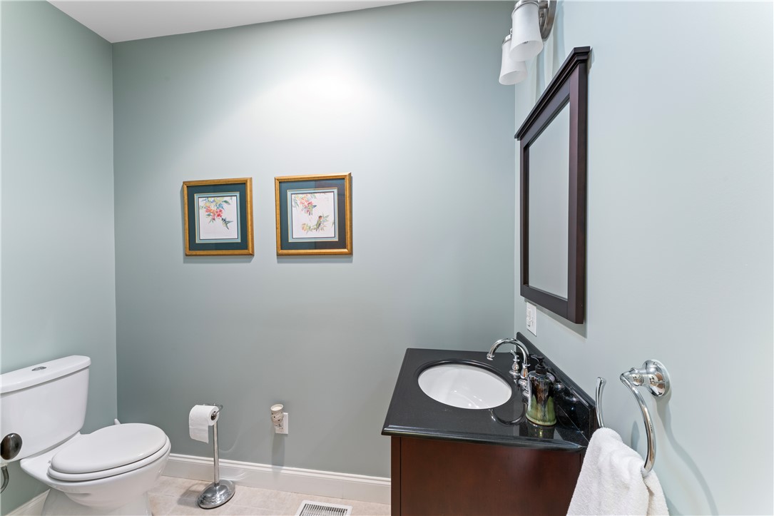 118 Bartram Trail Central, SC 29630 - Photo 25 of 40 Half bath