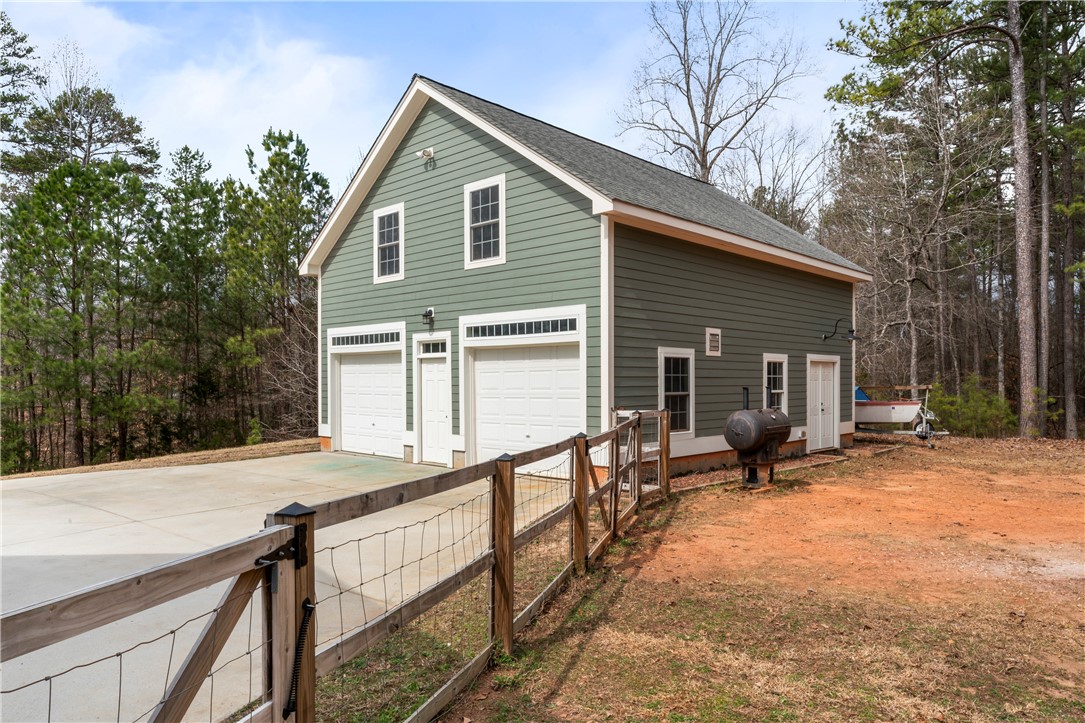 118 Bartram Trail Central, SC 29630 - Photo 31 of 40 Ultimate detached garage