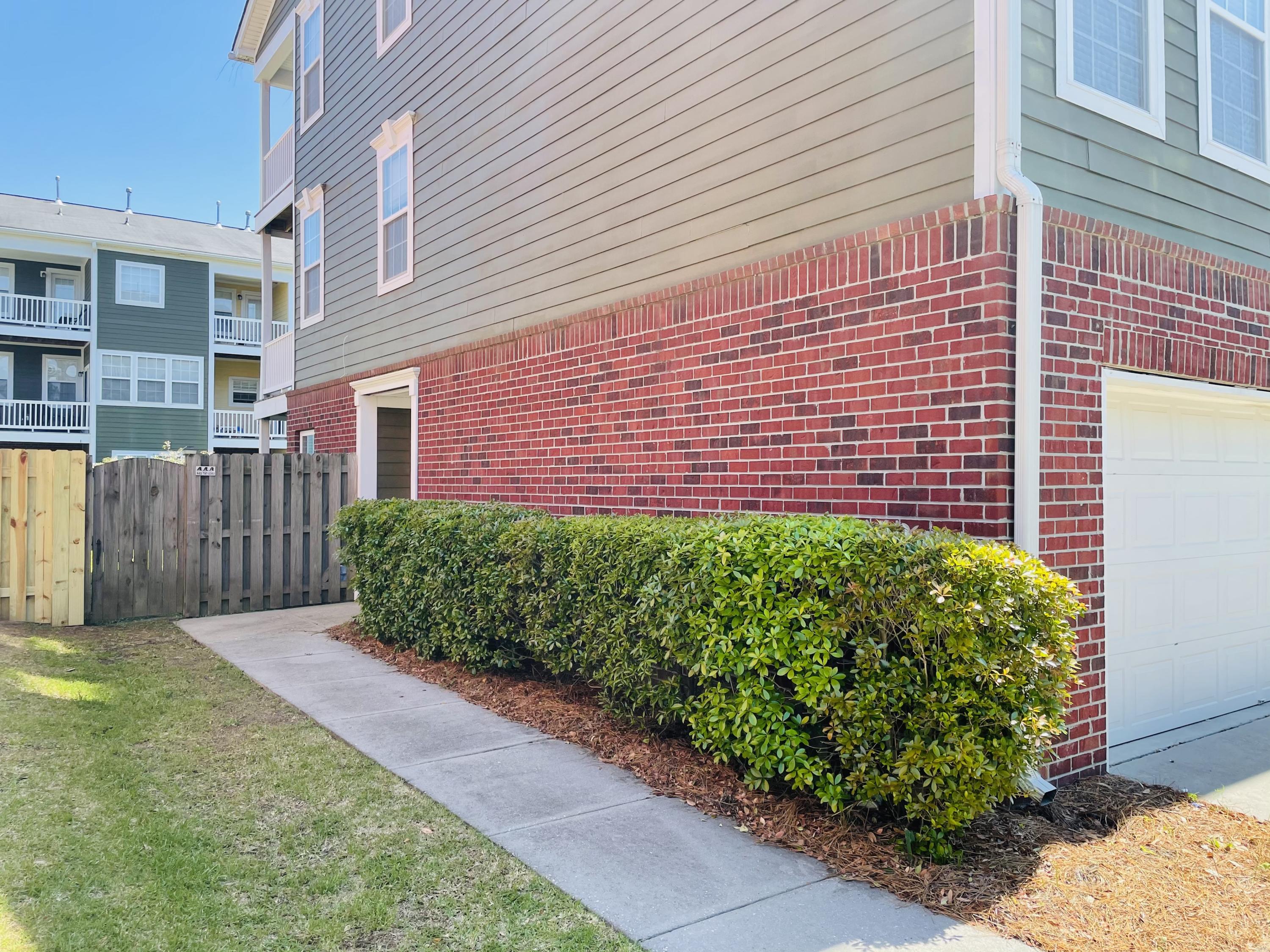 9042 Parlor Drive Ladson, SC 29456 - Photo 2 of 28 image00004