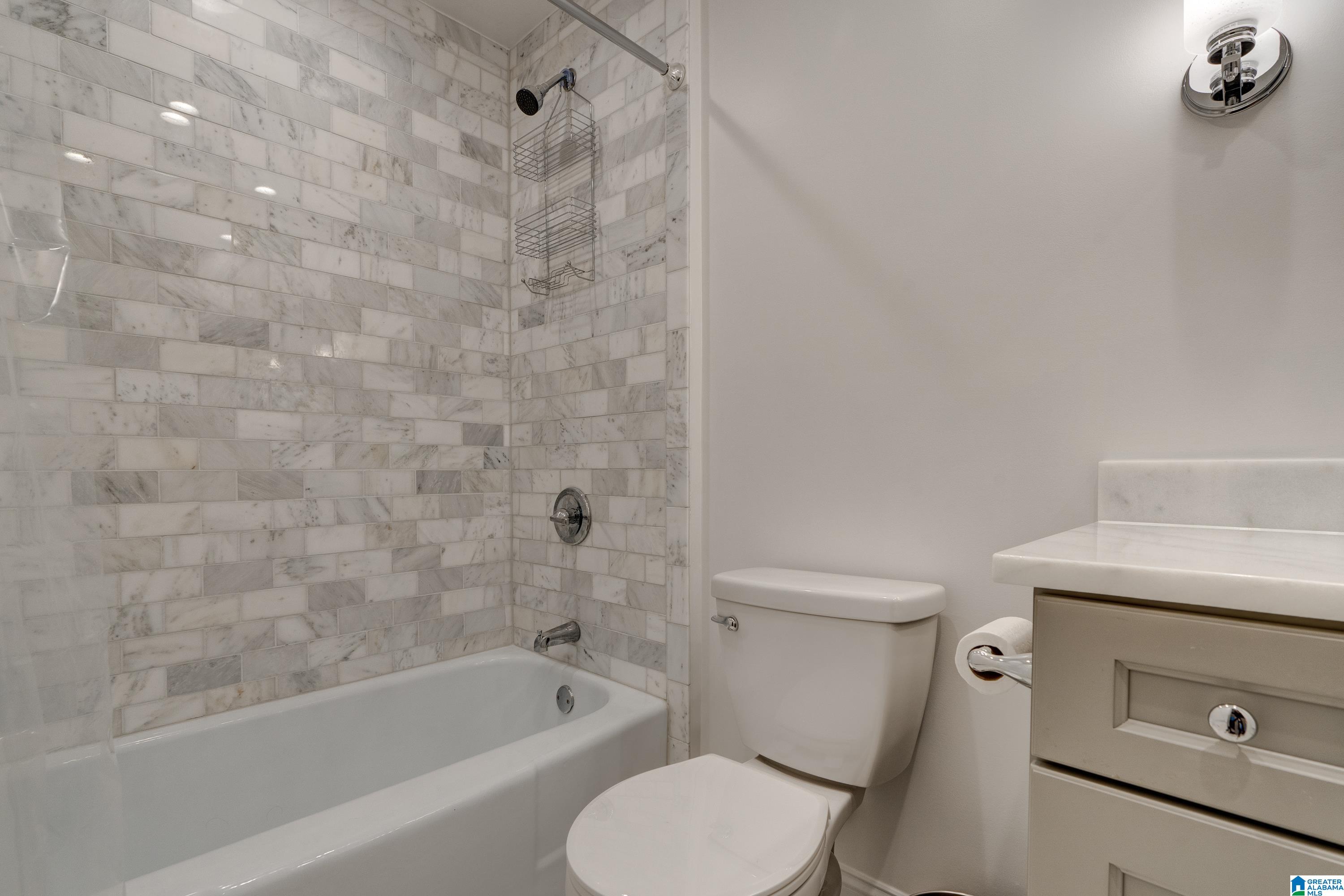 3769 North Woodridge Road Birmingham, AL 35223 - Photo 20 of 34