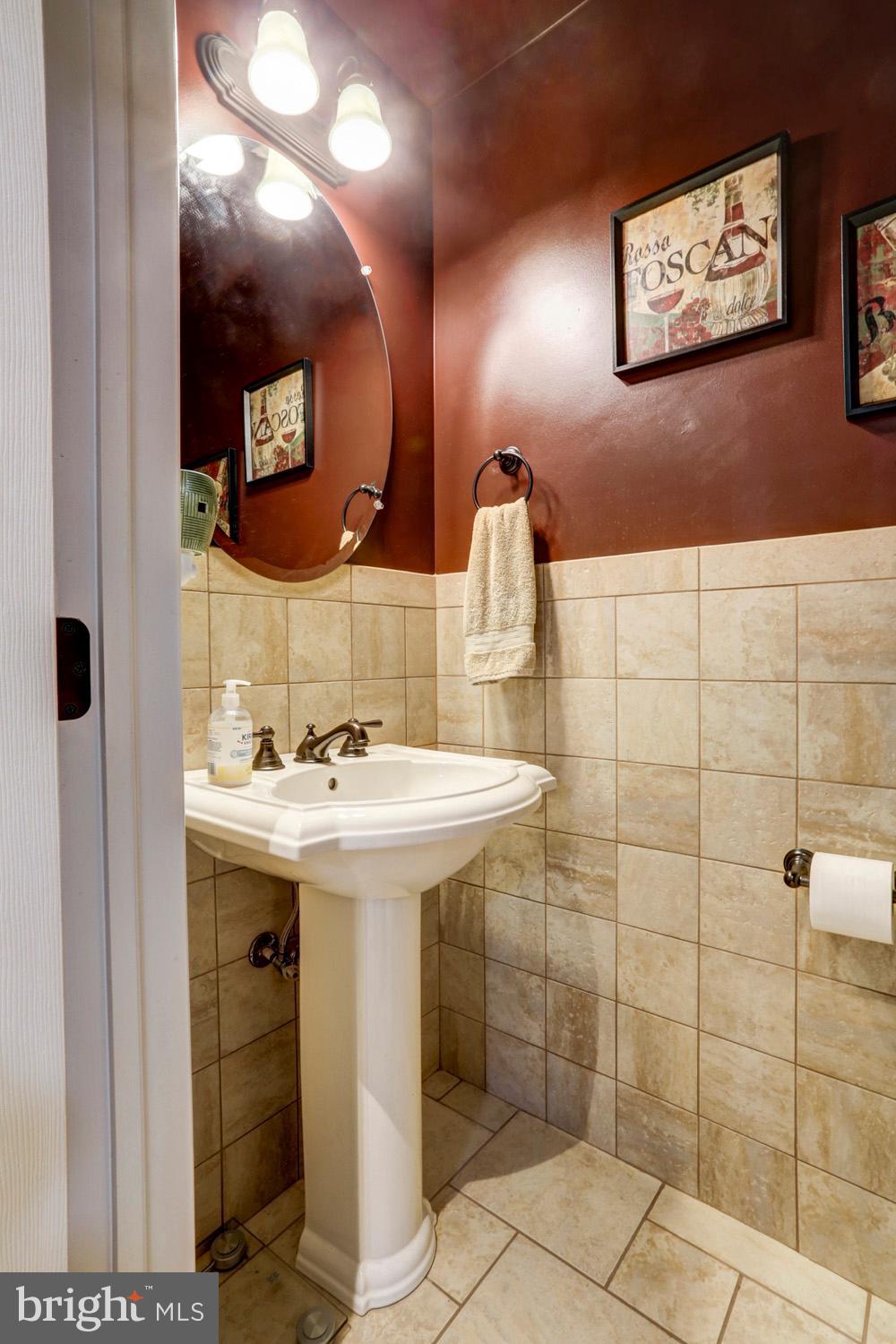 1705 Furnace Hill Road Denver, PA 17517 - Photo 28 of 70 Powder Room