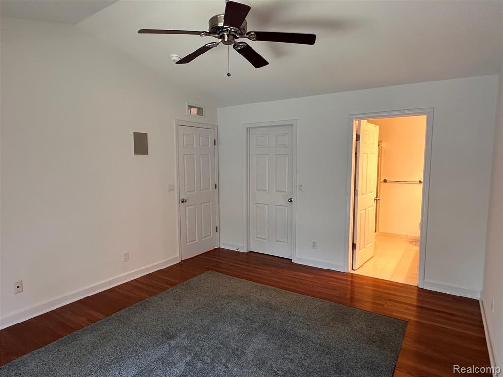 1772 Flagstone Circle Rochester, MI 48307 - Photo 20 of 36