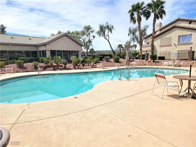 $1,375 | 5710 East Tropicana Avenue, Unit 2196, Las Vegas, NV 89122