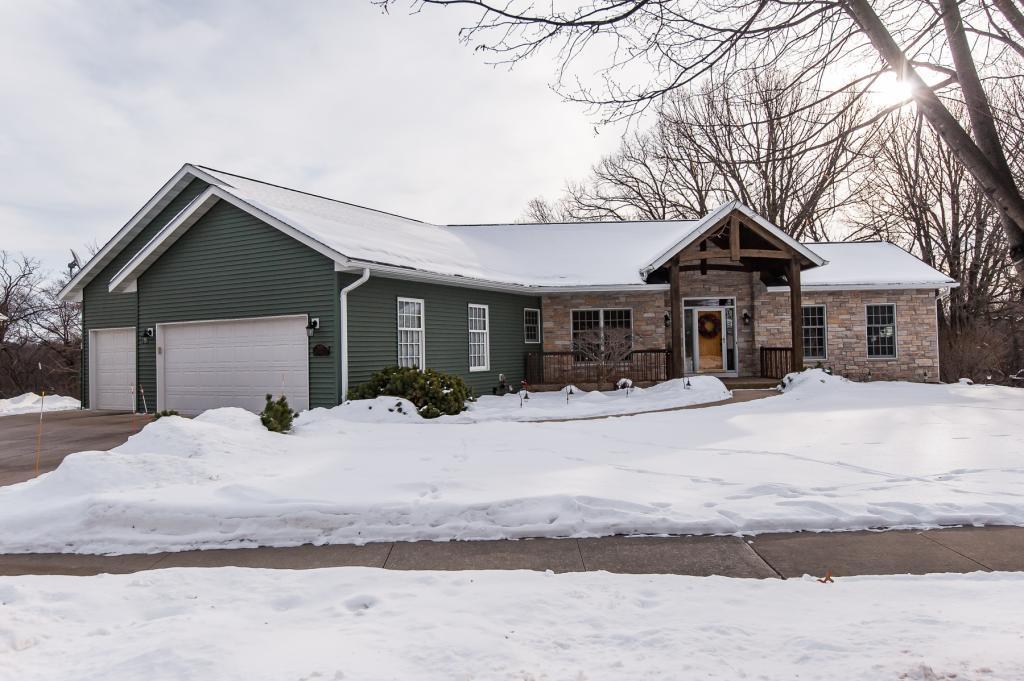 2908 Cassidy Drive Northeast Rochester, MN 55906 - Photo 1 of 75 Gallery Image 1