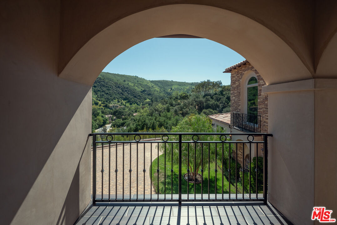 47 Buckskin Road Bell Canyon, CA 91307 - Photo 50 of 62
