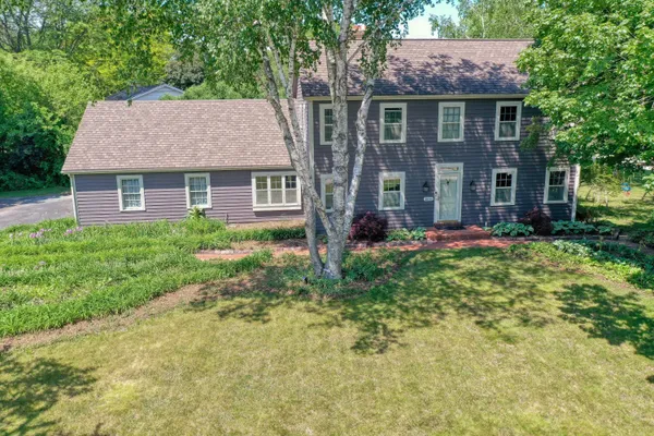 $851,500 | 1895 Village Green Court, Elm Grove, WI 53122