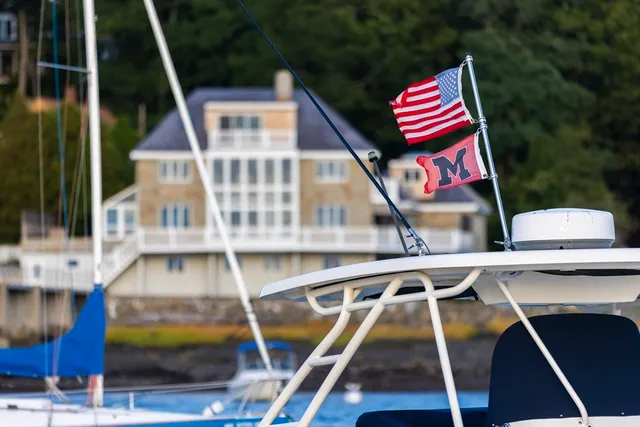 $3,399,000 | 89 Naugus Avenue, Marblehead, MA 01945