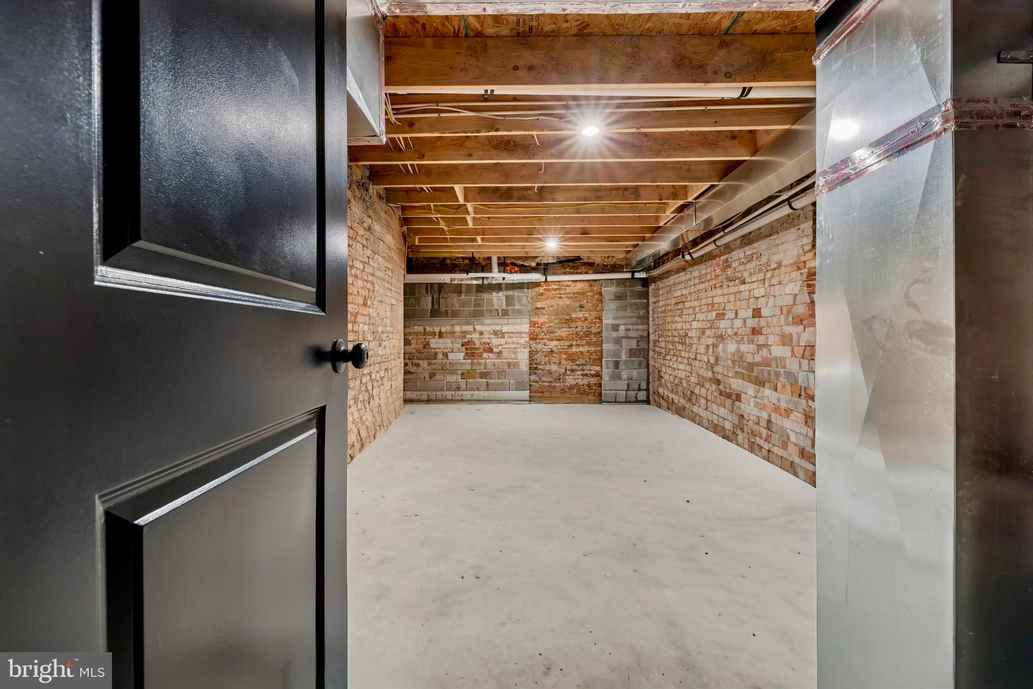 704 East 20th Street Baltimore, MD 21218 - Photo 44 of 53