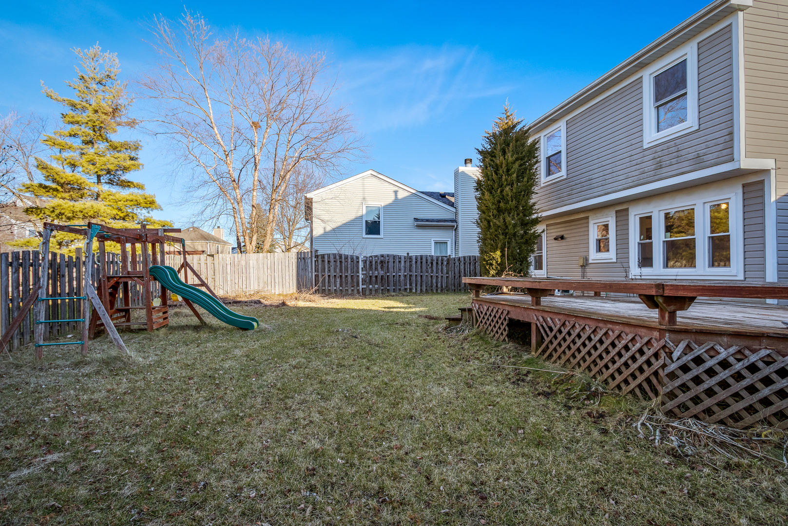 68 Jackson Lane Streamwood, IL 60107 - Photo 25 of 25 a view of a house with backyard and sitting area