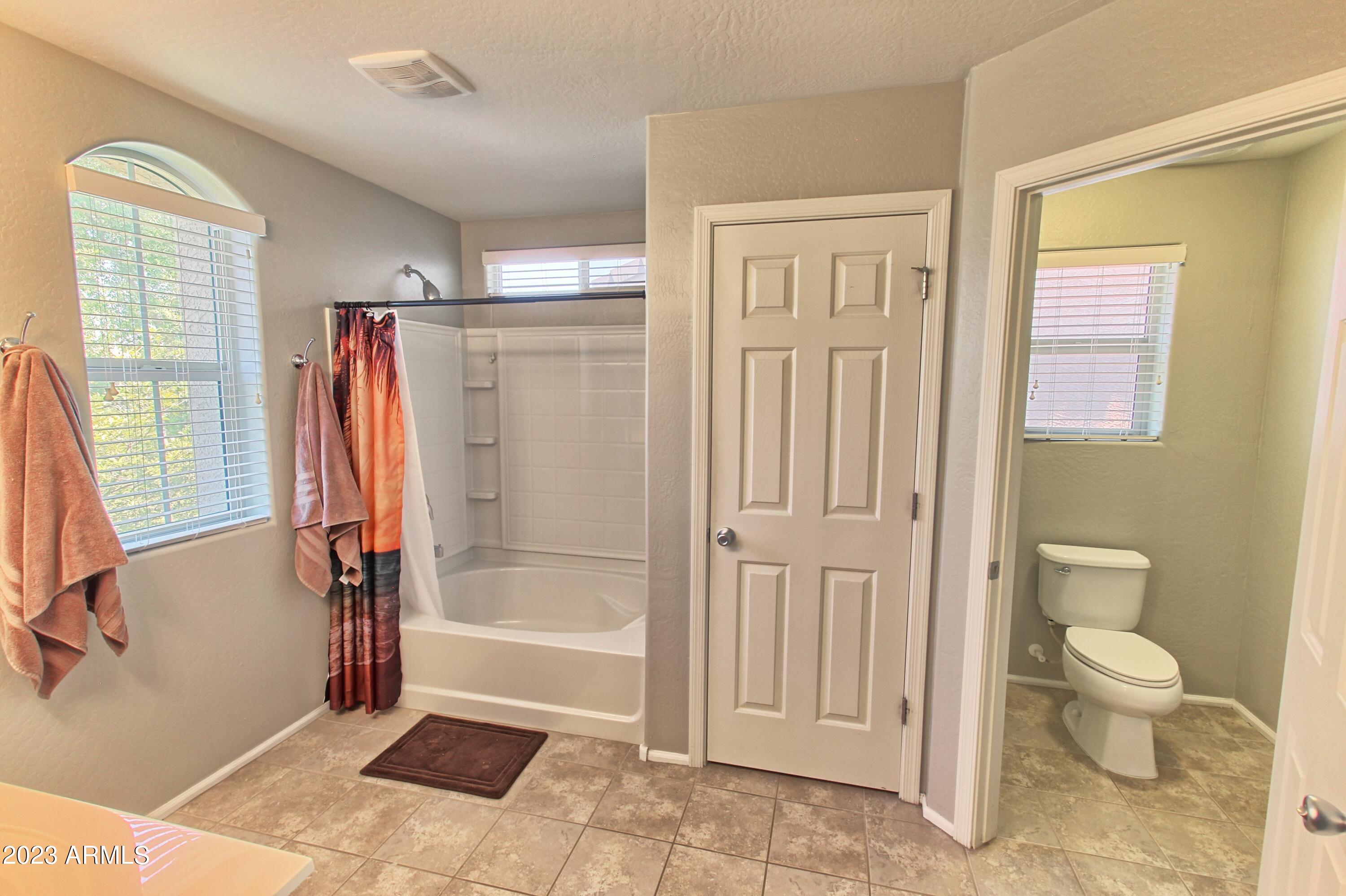 4057 East Nunneley Road Gilbert, AZ 85296 - Photo 14 of 36 MBR Bath1B