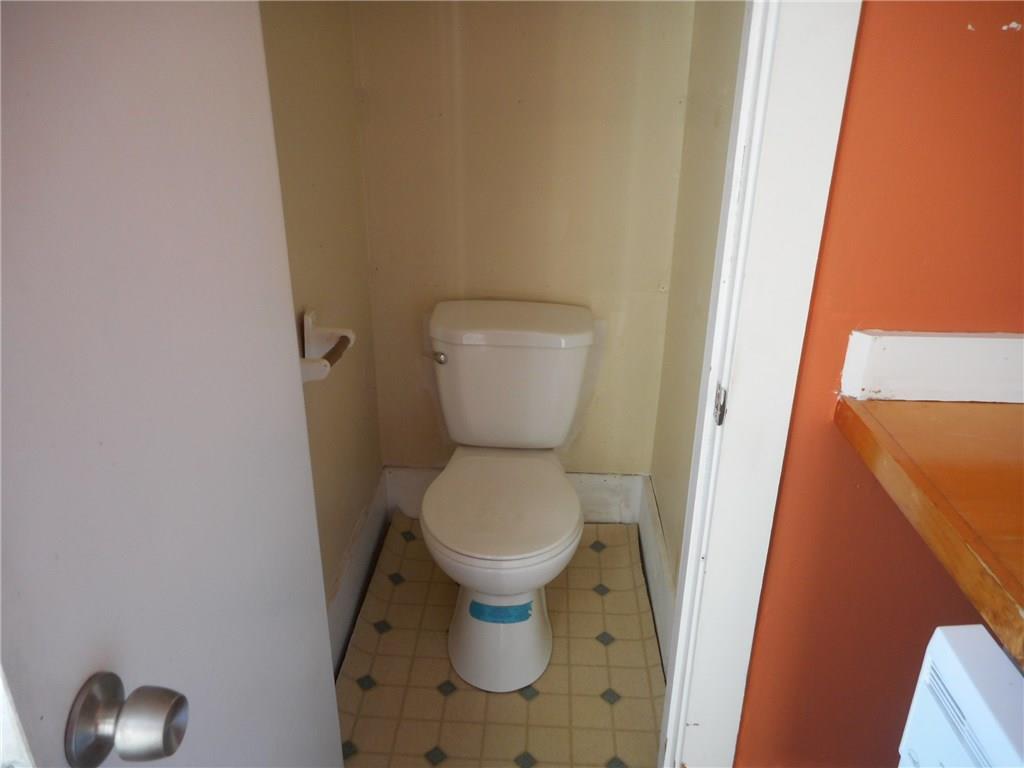 9 Lincoln Street Boothbay, ME 04544 - Photo 10 of 23 Photo