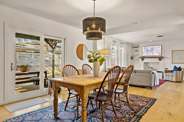 $599,000 | 1802 Hutto Road, Georgetown, TX 78626