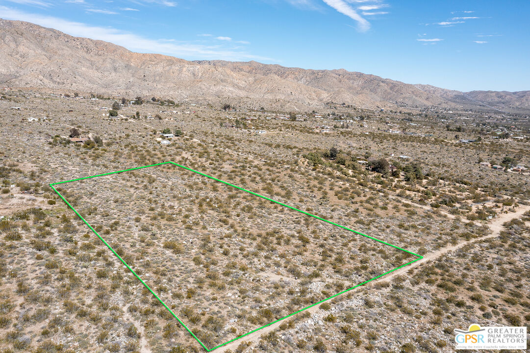 50672 Mecca Road Morongo Valley, CA 92256 - Photo 13 of 17