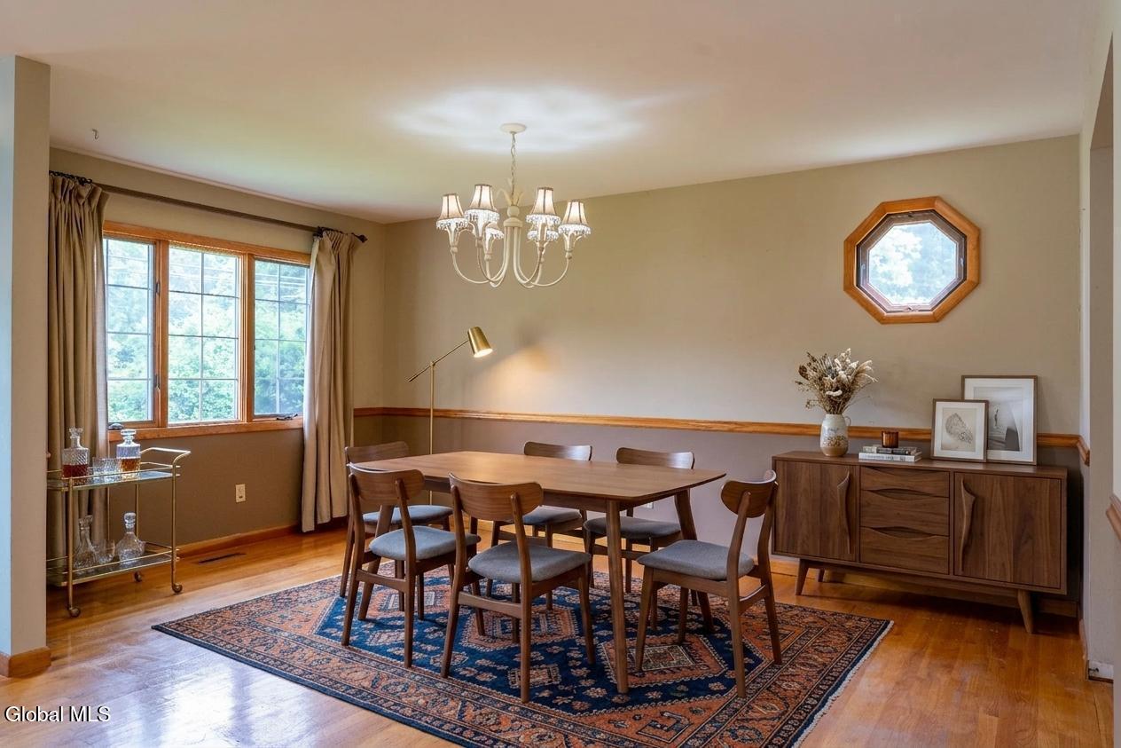 72 Pashley Road Glenville, NY 12302 - Photo 5 of 29 collov-ai_20260625103320_l9gk3k