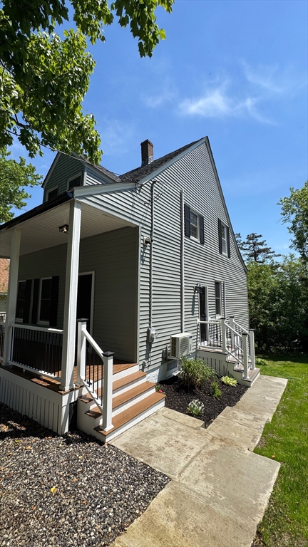 18 Baldwin Street Worcester, MA 01604 - Photo 16 of 21