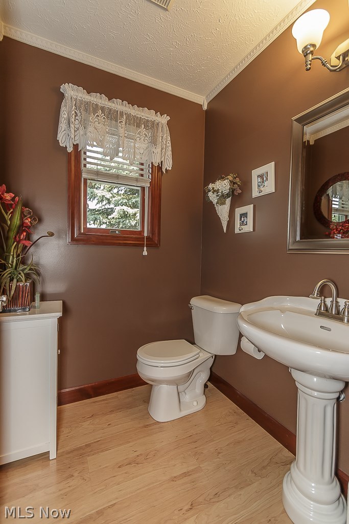 2495 Antioch Road Perry, OH 44081 - Photo 20 of 33 Designer baths are a really nice touch.