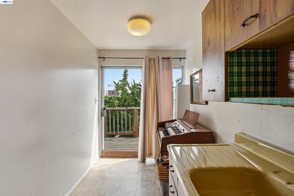 $1,175,000 | 1525 Church Street, San Francisco, CA 94131