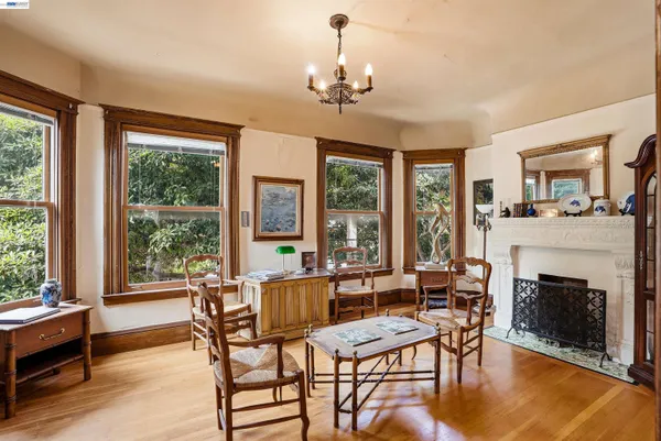 $1,175,000 | 1525 Church Street, San Francisco, CA 94131