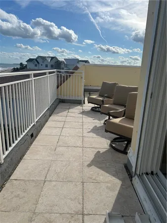 $10,000 | 1026 Flamevine Lane, Unit 502, Vero Beach, FL 32963