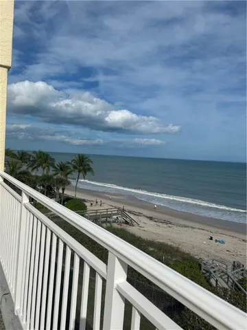 $13,000 | 1026 Flamevine Lane, Unit 502, Vero Beach, FL 32963