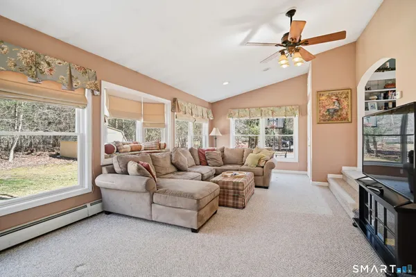 $559,900 | 96 Green Tree Lane, Somers, CT 06071