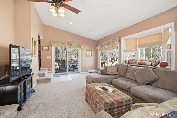$559,900 | 96 Green Tree Lane, Somers, CT 06071