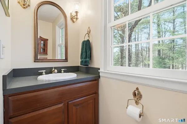 $559,900 | 96 Green Tree Lane, Somers, CT 06071
